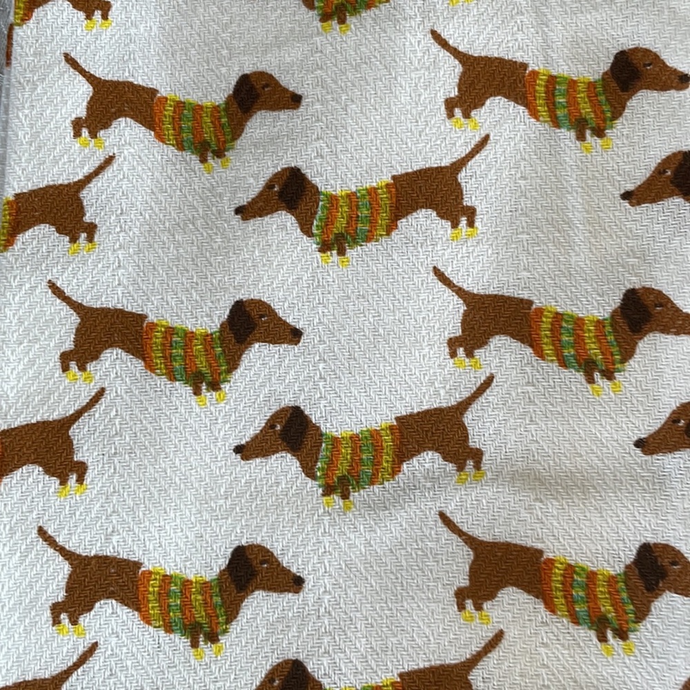 Darling dachshund in sweaters Cynthia Rowley, kitchen towels. Set of 2 - Picture 5 of 7
